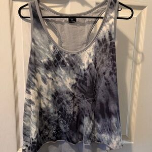 Chic Tie-Dye Tank Top - Black and White
